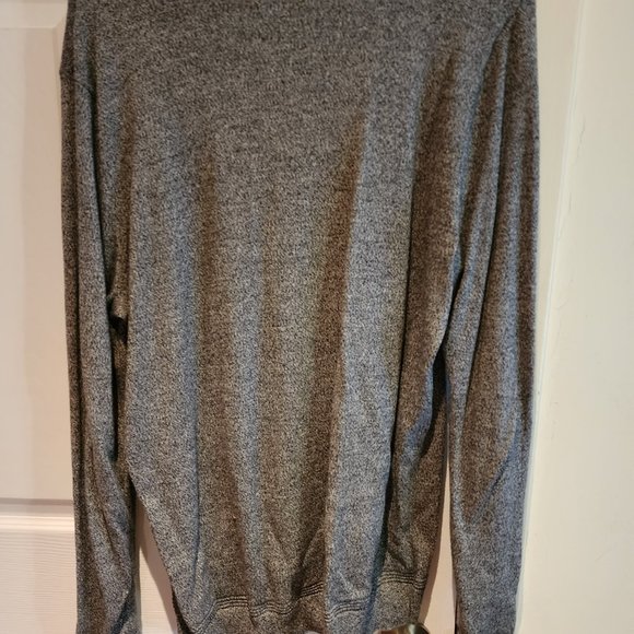 Gray sweater - M - Picture 3 of 3